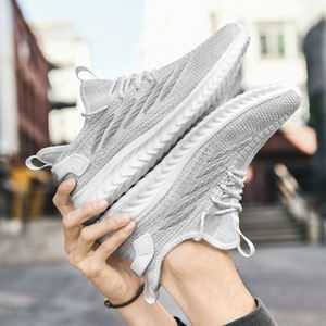 Chaussures décontractées pour hommes, nouveau style sportif, à lacets, confortables, respirantes, en maille, avec amorti, tendance et à la mode - Product Image 5