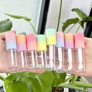 C- 4ml Cosmetics White Pink Heart-Shaped Clear Big Brush <strong>Lipgloss</strong> Packaging Tubes With Custom Logo Lip Gloss With Hook