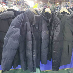 Moda de invierno Chaquetas de plumón Abrigos Abrigo Chaqueta de plumón de <span class=keywords><strong>ganso</strong></span> <span class=keywords><strong>Ropa</strong></span> de segunda mano al por mayor - Product Image 4