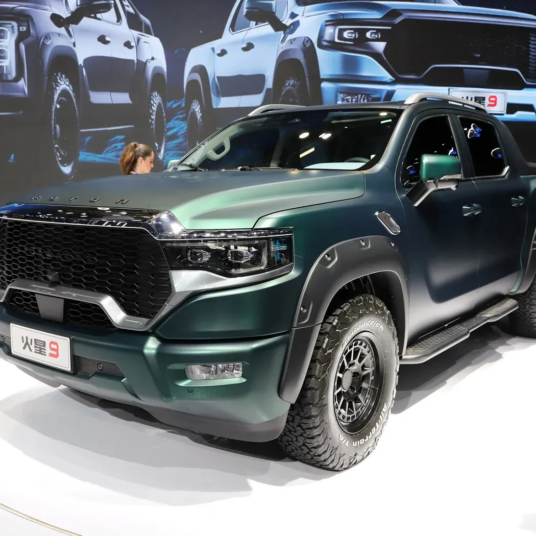 Vendita calda di alta qualità 2024 Foton TUNLAND V 2.0 Diesel 4 porte 5 posti adulto pick-up Truck Futian mars