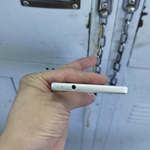 Teléfono Inteligente Original de Segunda Mano Desbloqueado 3G+16G 64G ROM Teléfonos Celulares Usados para <span class=keywords><strong>Huawei</strong></span> <span class=keywords><strong>P8</strong></span> - Product Image 5