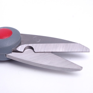 Tijeras de Pesca de Acero Inoxidable con Dientes para Cortar Dyneema, Herramienta para Recortar Líneas de Pesca en Agua Dulce y Pesca en Hielo - Product Image 3