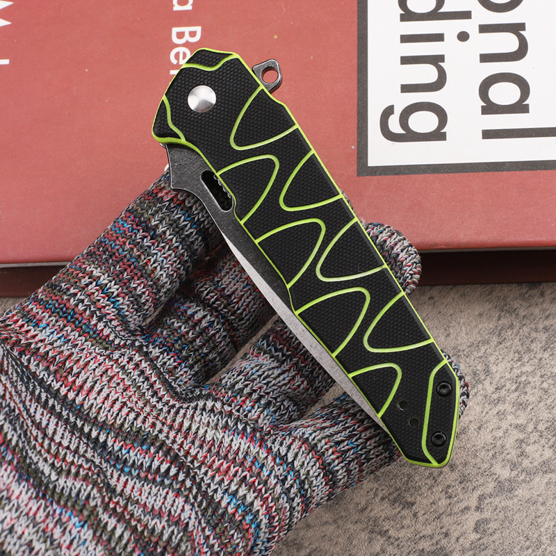 สีเขียว