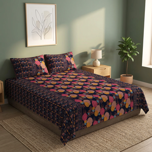 Parure de lit Rangbirangi à imprimé floral délavé, housse de couette rouge, couvre-lit et taies d'oreiller pour chambre à coucher et usage domestique - Product Image 3