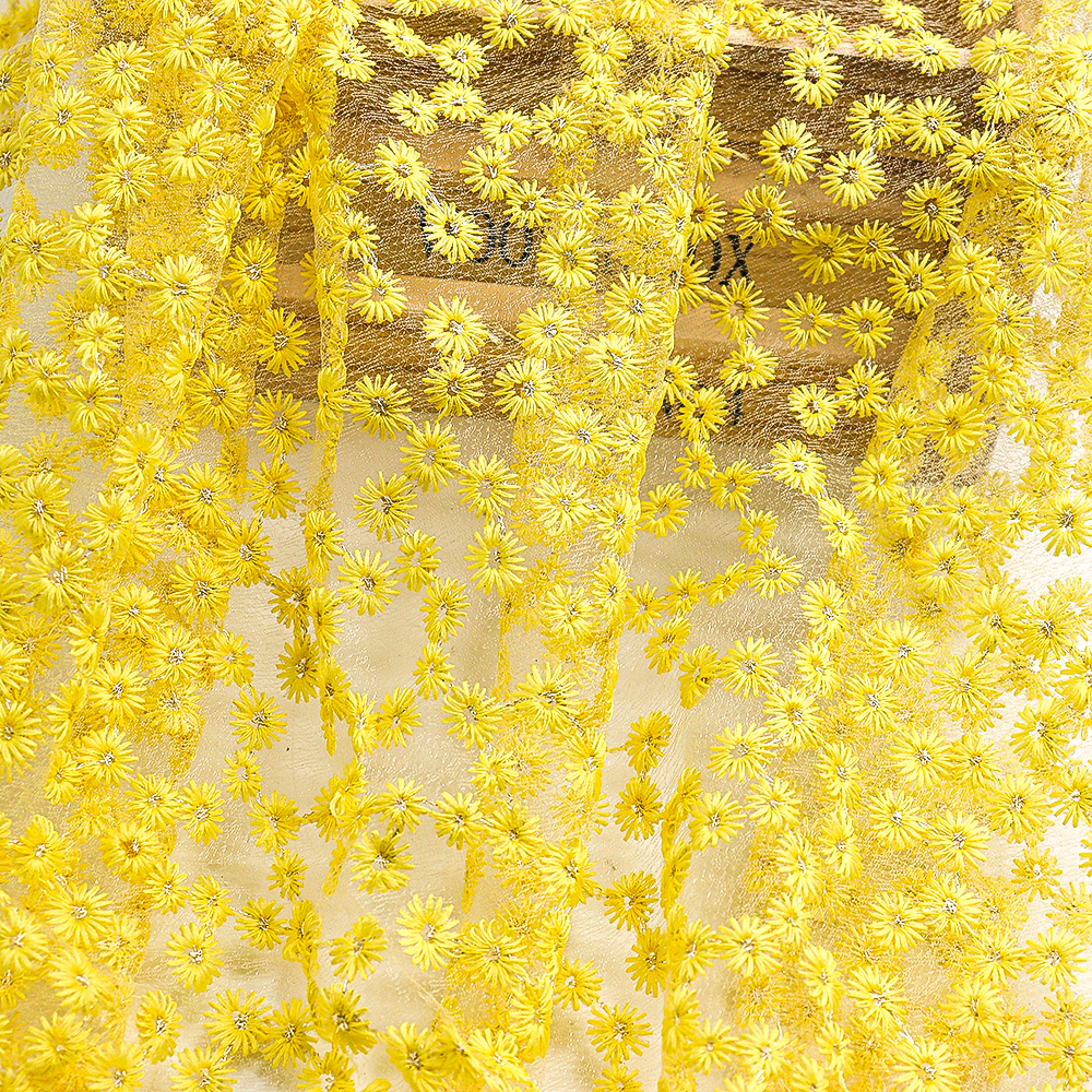 Jaune