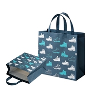 Sac d'emballage pour vêtements en non-tissé laminé, sac de shopping personnalisé avec logo, sac de transport pour vêtements