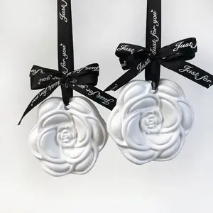 Comprimés parfumés <span class=keywords><strong>pour</strong></span> <span class=keywords><strong>voiture</strong></span> avec huile essentielle Pendentif <span class=keywords><strong>pour</strong></span> gypse Comprimés solides de cire d'aromathérapie <span class=keywords><strong>pour</strong></span> <span class=keywords><strong>voiture</strong></span> <span class=keywords><strong>pour</strong></span> éliminer les odeurs - Product Image 5