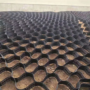 Géocellule de <span class=keywords><strong>gravier</strong></span> en nid d'abeille HDPE Vente en gros <span class=keywords><strong>Panneau</strong></span> de pavés à emboîtement <span class=keywords><strong>Stabilisateur</strong></span> de <span class=keywords><strong>gravier</strong></span> géocellulaire Protection de la pente du mur de soutènement - Product Image 4