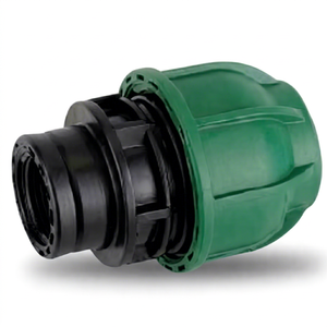 Conector de Tubería Recta de Plástico Verde Resistente a la Corrosión y a los Rayos UV, de Baja Presión, para Sistemas de Riego - Product Image 1