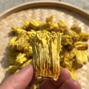 <span class=keywords><strong>Thé</strong></span> en vrac de fleurs de lotus jaunes fraîches de haute qualité Huang Lian Hua pour la santé - Product Image 5