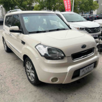 Voiture d'occasion Kia Soul 2013 1.6L ATPremium Hatchback en excellent état à prix bas, exportée de Chine