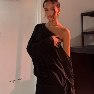 Abito <span class=keywords><strong>Femminile</strong></span> Elegante Nero Lungo Estivo Senza Maniche con Spalla Scoperta, Casual e Sexy per Club e Cocktail - Product Image 1