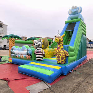 Castillo inflable comercial para fiestas infantiles, con tobogán, parque infantil inflable con temática de jungla y safari. - Product Image 1