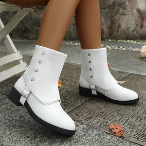 Botines Negros Impermeables para Mujer, Cómodos y Elegantes, con <span class=keywords><strong>Tachuelas</strong></span> Plateadas y Hebilla para Uso Diario - Product Image 3