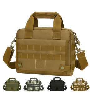 Bolsa de Mano Táctica para Documentos DFMD10 con Correas para el Hombro - Product Image 1