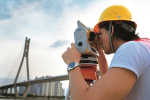 Station totale compacte et légère Hi-Target <span class=keywords><strong>HTS</strong></span>-360R à vitesse et mesure de distance améliorées - Product Image 2