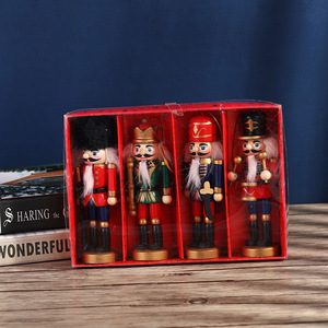 <span class=keywords><strong>Quatre</strong></span> pendentifs d'arbre de noël peints à la main de 12cm, décorations de noël, cadeaux <span class=keywords><strong>casse</strong></span>-<span class=keywords><strong>noisette</strong></span> en bois - Product Image 2