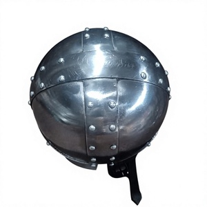 Casco Vikingo Medieval Hecho a Mano en Acero Suave con Adornos de Latón Remachados, Casco de Guerrero Nórdico para Reenactment, Disfraz de Halloween - Product Image 4