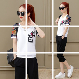 Women's Korean Style Casual Two-Piece Set Short Sleeve Capri Pants Printed Patchwork Polyester Knitted Adult Size - Product Image 3