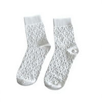 Chaussettes pour femmes, chaussettes décoratives à la mode avec un design jacquard tridimensionnel, en coton doux pour tous les jours
