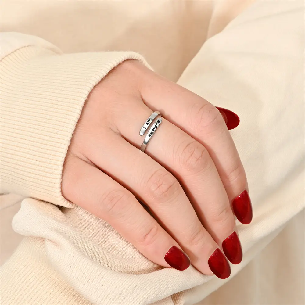 Anillo Para Parejas joyería de moda al por mayor anillos de pareja de acero inoxidable anillo ajustable con letras de corazón negro