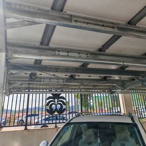 Nouveauté : Abri solaire pour voiture Sunrack, résistant à la neige (60 lb/pi²), pour vélos - Product Image 1