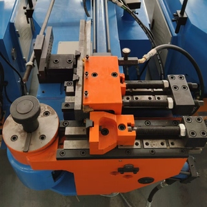 <span class=keywords><strong>Cintreuse</strong></span> de tuyaux électrique 3D automatique multi-angles de 10 à 100mm de diamètre Machine à cintrer les tubes de construction Machine hydraulique de <span class=keywords><strong>ferronnerie</strong></span> - Product Image 4