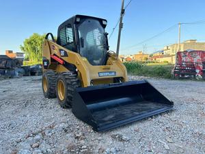 Good Condition Used Wheeled Mini Skid Steer Loader Cat 246C 2022 Model 748kg Rated Load Engine Motor Bearing Japan Original <b>Hot</b> - Product Image 4