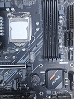 Motherboard B460M LGA1200 dengan M.2 NVME dan 4 * RAM DDR4 Mendukung Prosesor Generasi ke-10 Motherboard Gaming Desktop