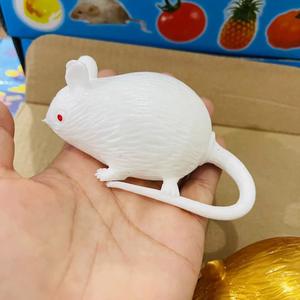 Ballon d'eau farfelu W51 pour enfants, souris amusante à presser pour soulager le stress, vente en gros créative, offre à 1 ou 2 yuans - Product Image 4