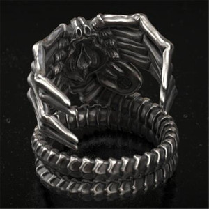 Nouveau Punk Moto Style Hommes Anneau Exagéré Dominateur Crâne Démon Griffe Anneau Argent Couleur Bijoux Accessoires - Product Image 2