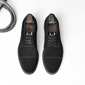 Nouvelles chaussures de ville en daim pour homme, style été, confortables et respirantes, à bout rond, en cuir, type Richelieu. - Product Image 3