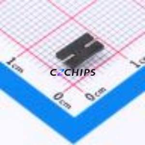 S47SMD32.000M10PF10R30B3 Crystal (Passive) HC-49S-SMD-2P-Mini Crystal Oscillator 32MHz 10ppm 10pF 30ppm - Product Image 2