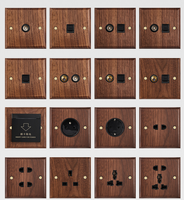 Prise murale électrique de style rétro britannique de haute qualité en acier inoxydable et panneau de bois pour maison, hôtel, villa, avec interrupteur à bascule