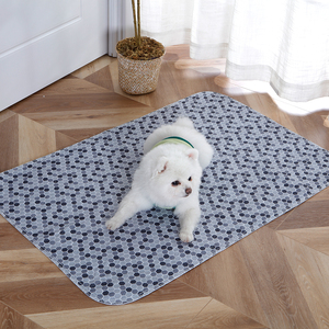 AOSEN Tappetino Impermeabile <span class=keywords><strong>per</strong></span> Animali Domestici 4 Stagioni - Cuscino Multiuso <span class=keywords><strong>per</strong></span> <span class=keywords><strong>Cani</strong></span> e Gatti, Tappeto alla Moda Lavabile in Lavatrice - Product Image 1