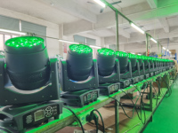 DJ-Bühnenbeleuchtung DMX512 RGBW 4-in-1 Zoom LED 7x40W Mini Beam Wash Light Moving Head
