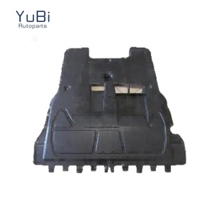 Cubierta de motor en el extranjero para <span class=keywords><strong>AUDI</strong></span> <span class=keywords><strong>Q6</strong></span> <span class=keywords><strong>2022</strong></span> -- Año Oem 3QF 825 236F - Product Image 1
