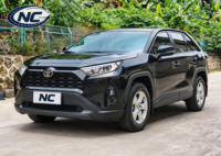 Voiture d'occasion 2023 Rav-4 SUV compact 2.0L Essence Automatique Conduite à gauche Version Urbaine 126KW Intérieur Luxe Foncé Chine Arrière