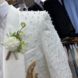 Trajes de lujo de un solo pecho para hombres, conjunto de 3 piezas hecho a mano con abalorios, botones de cristal, chaqueta, <span class=keywords><strong>chaleco</strong></span>, pantalones, boda, novio, Formal - Product Image 5