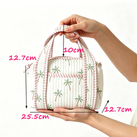 Sac de maquillage mini-duffle personnalisé avec monogramme, cadeau en gros pour elle, sac fourre-tout matelassé, mini-sac à main matelassé doux et léger