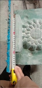 Molde de balaustre en forma de hoja prefabricada de hormigón plástico de 65cm de altura molde de pasamanos decorativo para barandillas - Product Image 5