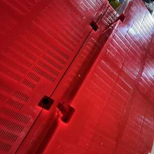 แผงตะแกรงสั่นสะเทือนสำหรับโรงโม่หิน PU ปรับแต่งขนาดได้ ใช้ในงานพลังงานและเหมืองแร่ - Product Image 2