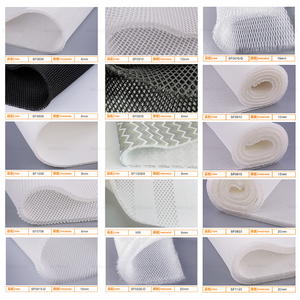 2024 phổ biến 3D lưới vải 3 lớp chiều dệt kim sợi dọc 100% polyester cho xe hơi và sử dụng ngoài trời cho cô gái - Product Image 5