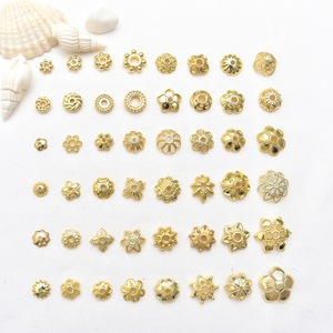 Accessoires de bracelet en forme de pétale de fleur plaqués or 18 carats/14 carats, perles de finition <span class=keywords><strong>pour</strong></span> bijoux - Product Image 5