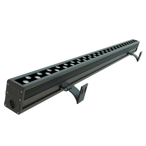 Projecteur mural linéaire LED en aluminium pour extérieur, étanche IP66, pour jardin et projets - Product Image 1