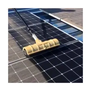 自动光伏太阳能电池板旋转清洁系统太阳能电池板清洁机器人太阳能电池板清洁
