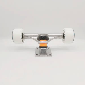 <span class=keywords><strong>Set</strong></span> di ruote, camion e cuscinetti per <span class=keywords><strong>Skateboard</strong></span> personalizzati da 52mm OEM all'ingrosso per <span class=keywords><strong>Skateboard</strong></span> completo - Product Image 4