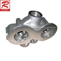 Moulage au sable en aluminium, pièce de rechange pour automobiles, moulage par gravité avec revêtement de surface, moulage à bride en aluminium