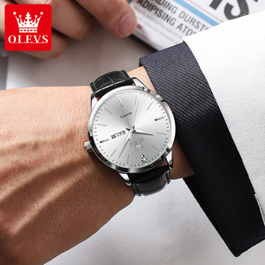 Reloj de Cuarzo OLEVS 2935 de Marca de Lujo OEM, Estilos Más Vendidos, Logotipo Personalizado, Correa de Cuero Genuino Luminosa con Calendario para Hombre - Product Image 5