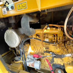 L'excavatrice du débouché d'usine CAT305.5 a utilisé le type d'excavatrices utilisées par chenille pour la construction d'infrastructures - Product Image 4